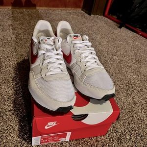 Size 9 - Nike Challenger OG